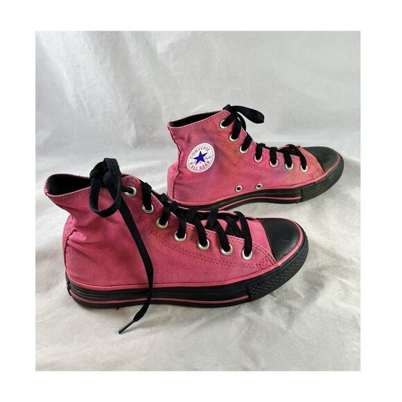 Converse All Star Chuck Taylor High Tops Pink Black Womens 6 Mens 4 Vintage 2004 - Picture 1 of 16